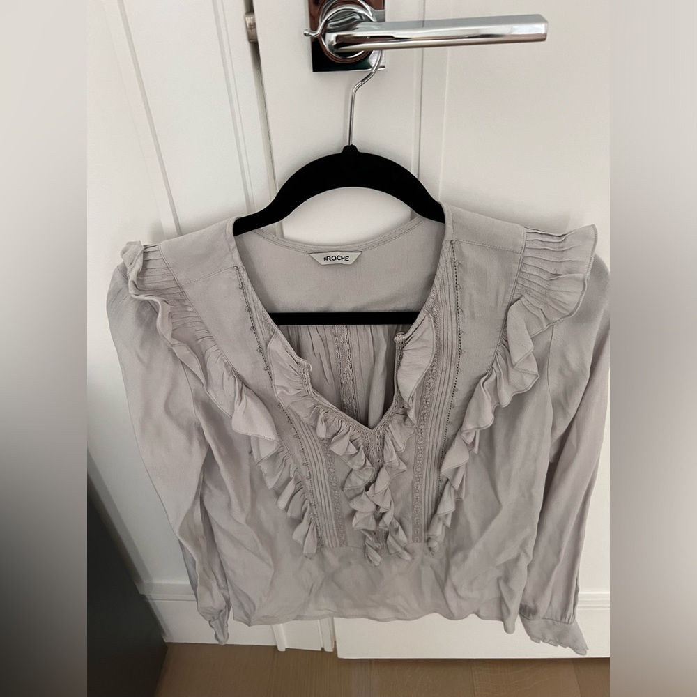 Grey ruffle blouse